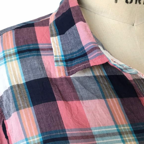 POLLY & ESTHER - Feminine Plaid Shirt - Picture 4 of 4